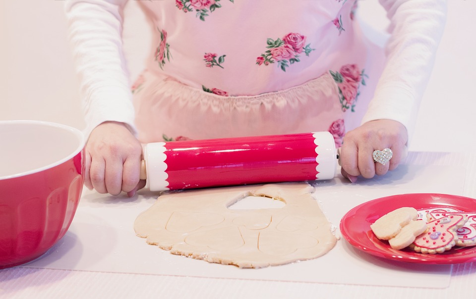 woman baking image